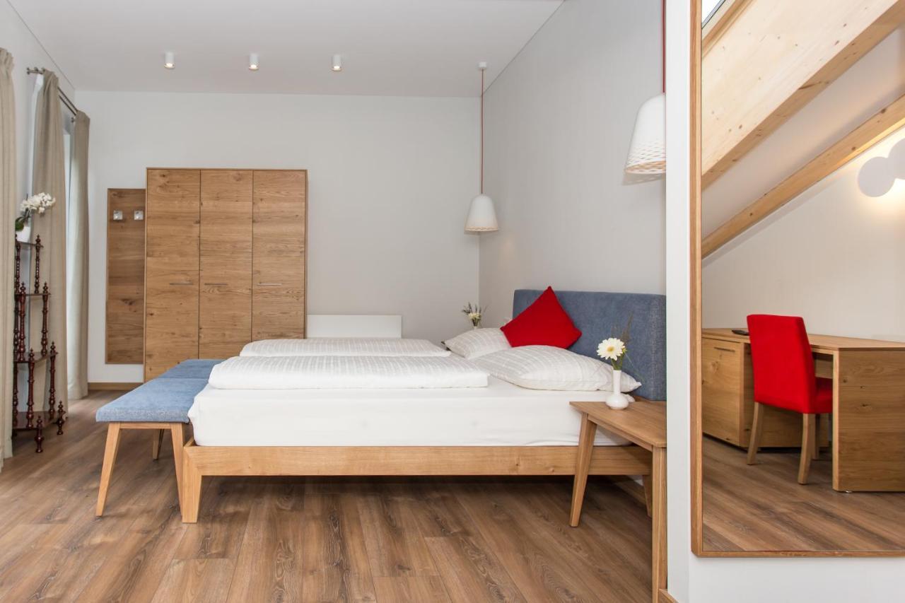 Ora / Auer Hotel Elefant מראה חיצוני תמונה